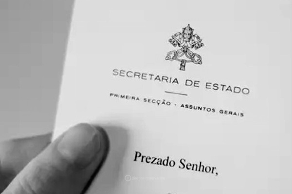 Carta com resposta do Santo Padre à carta entregue ao Sr. Núncio Apostólico